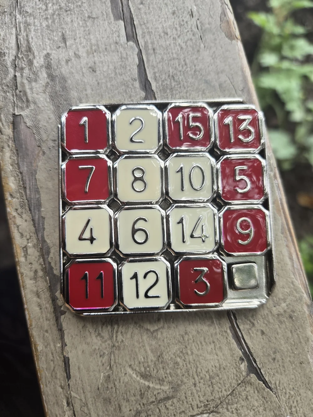 Eddie Bauer Red and Cream Metal Fifteen Puzzle with Red Leather Pouch